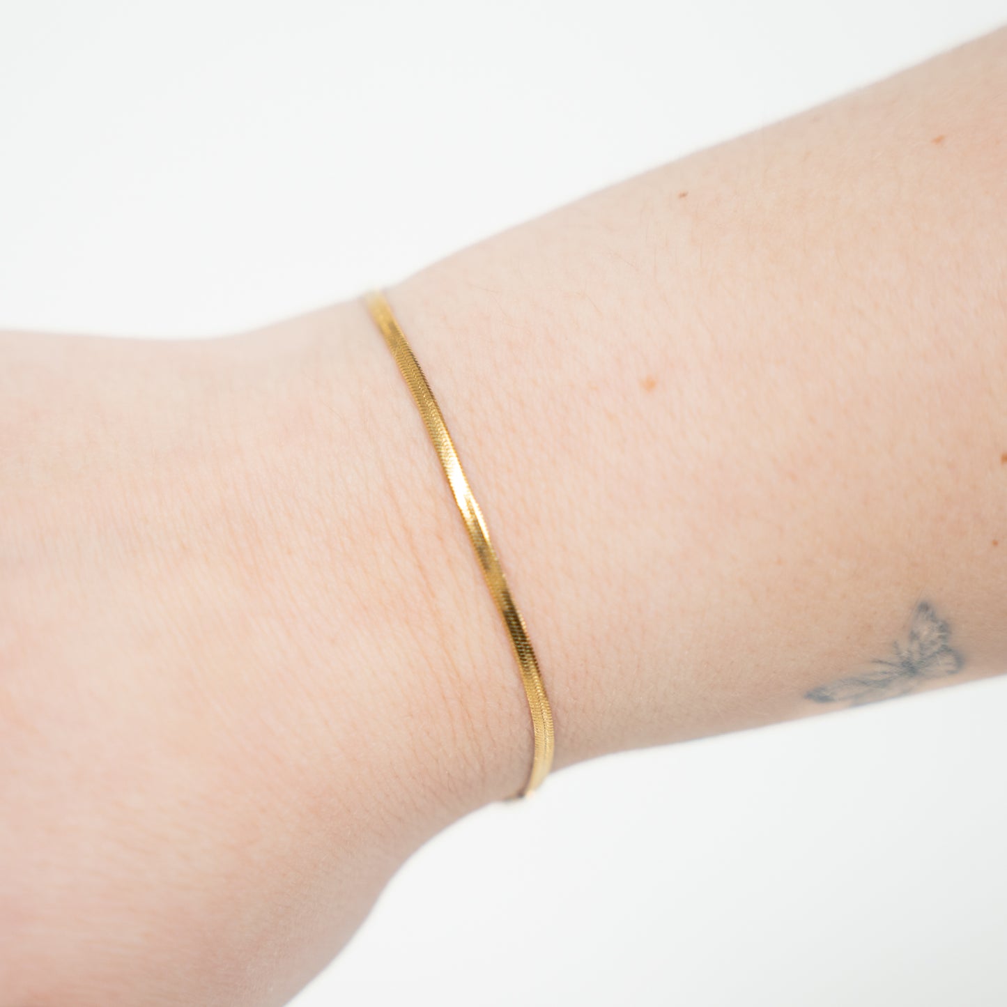 gold chain bracelet