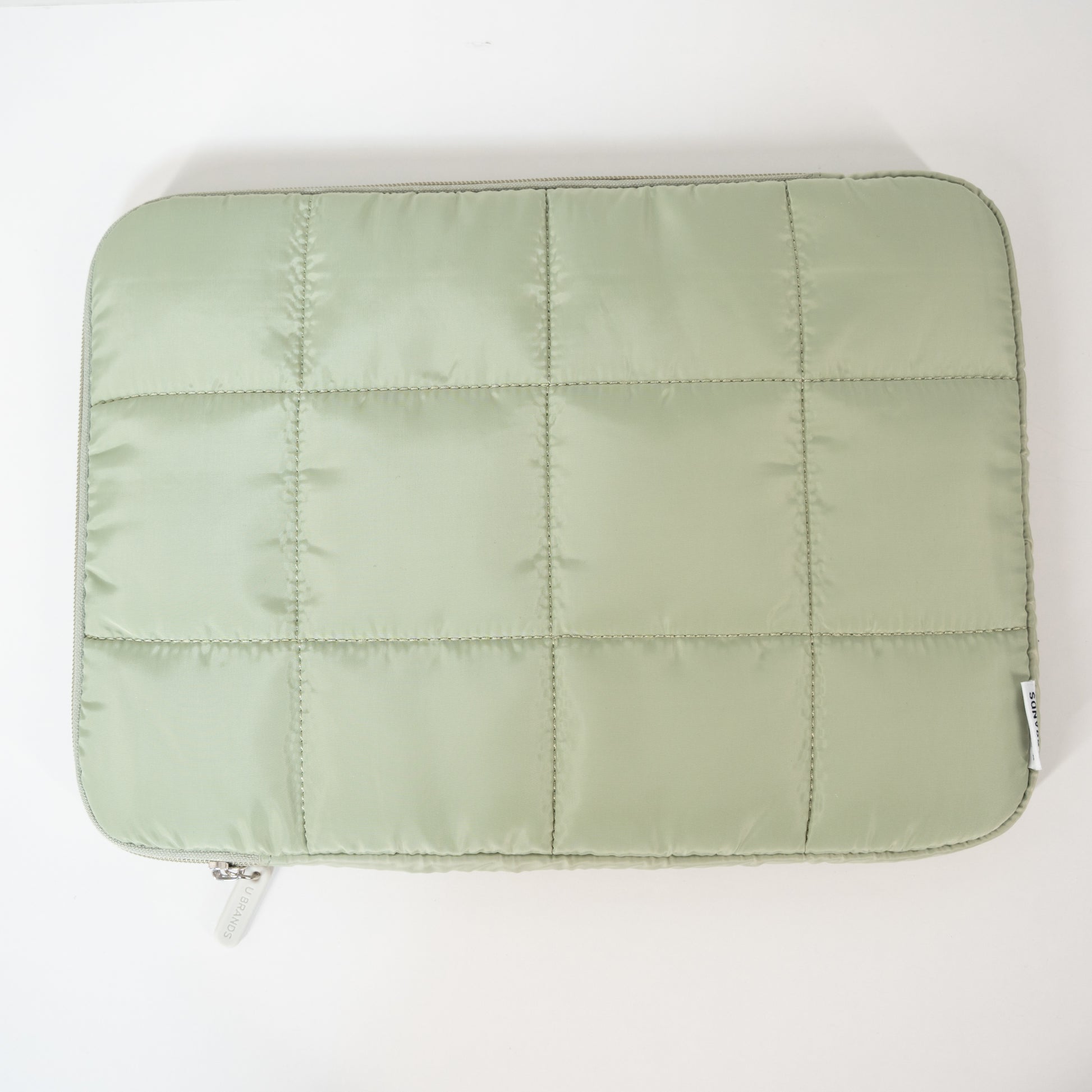 green laptop case, puffer case