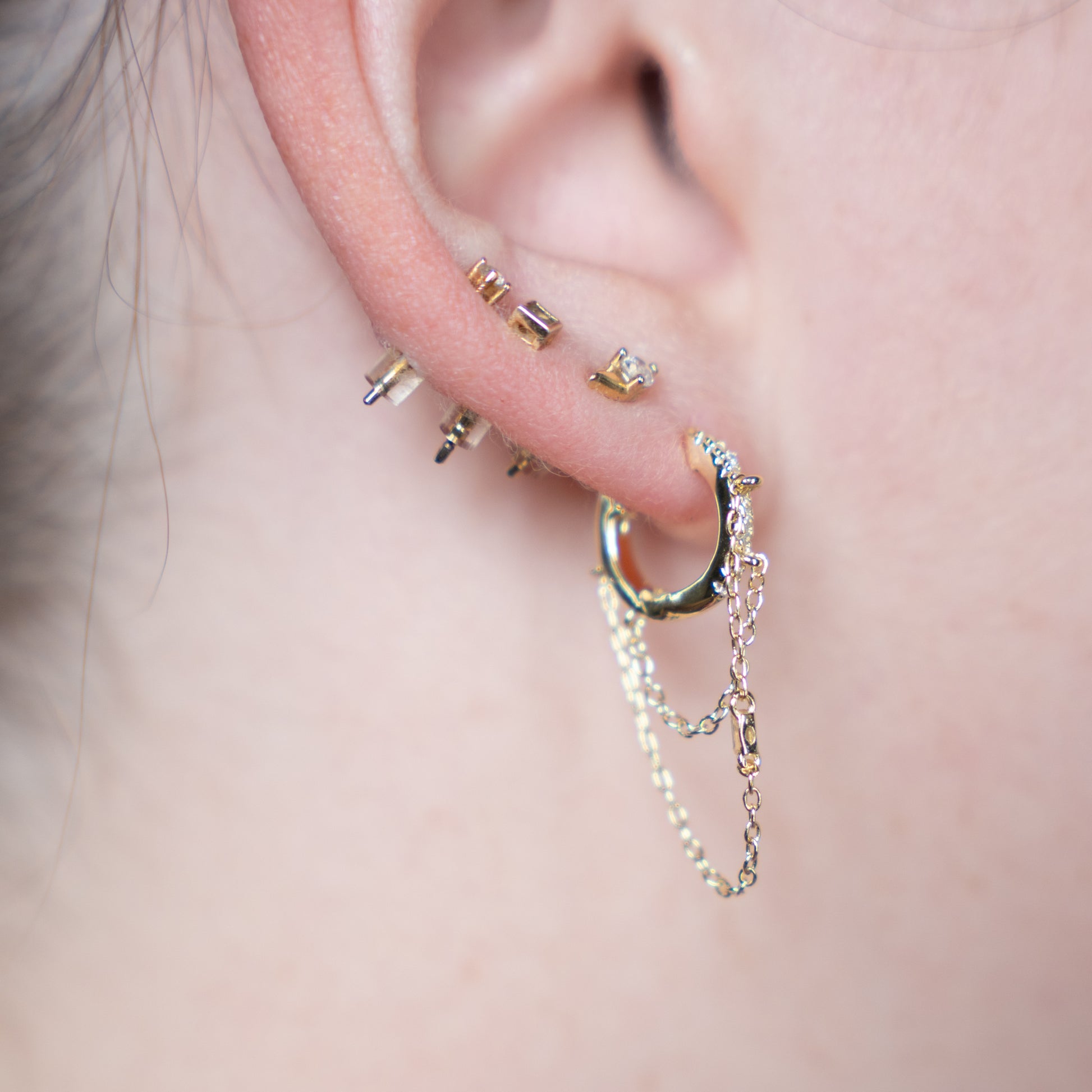 chain huggie earrings