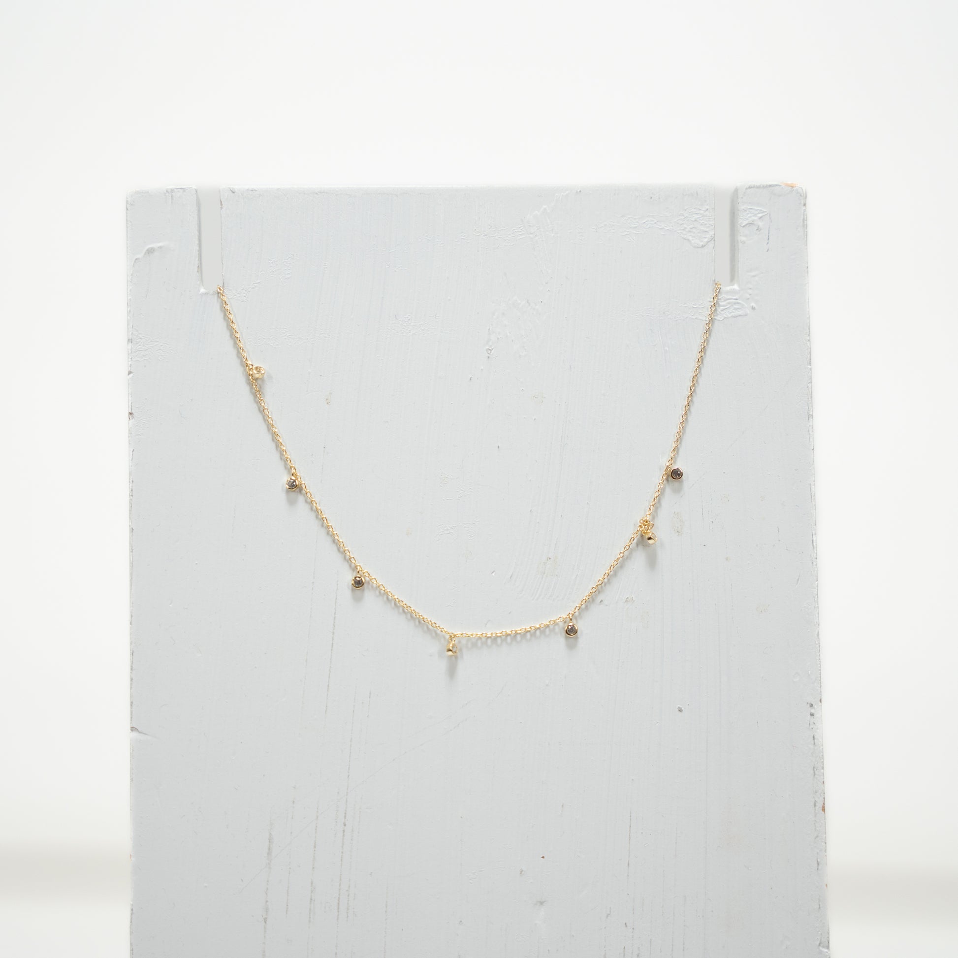 gold dew drop necklace