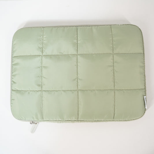 green laptop case, puffer case