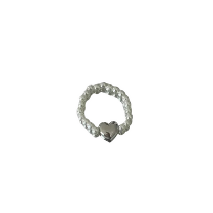 silver heart stretch ring